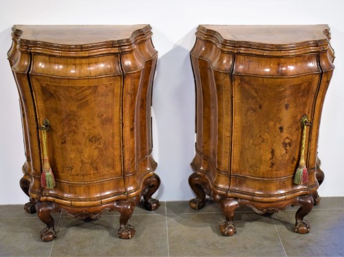 Louis XV - Pair of Venetian bedside tables, mid 18th century